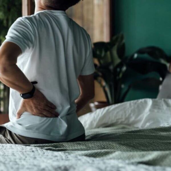 What Are The Reasons For Lower Right Back Pain? Diagnosis And Treatments!!