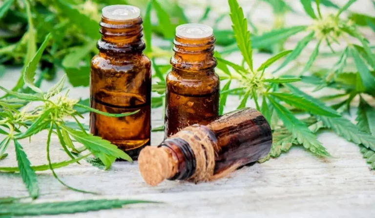 CBD Oil For Joint Pain And Arthritis – Is It Useful For Pain Relief?